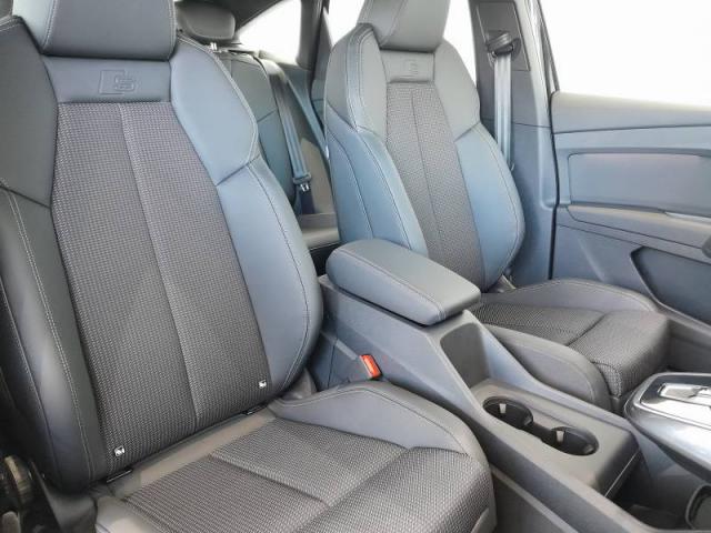 Audi Q4 E-Tron image 9