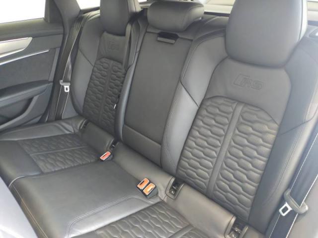 Audi A6 image 2