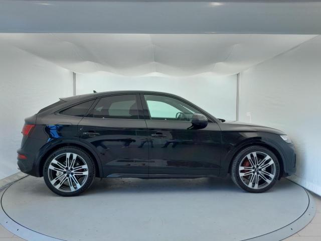 Audi Q5 Sportback image 8