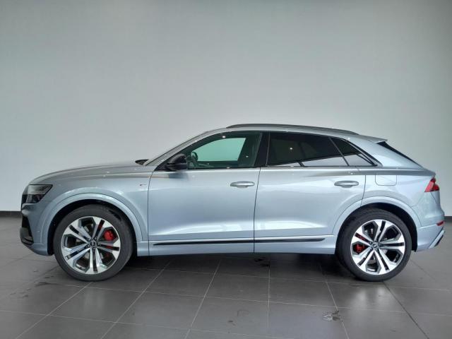 Audi Q8 image 3
