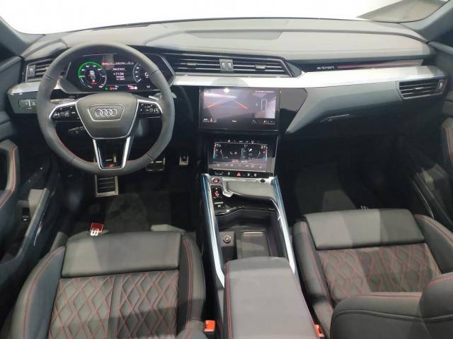 Audi E-Tron image 1