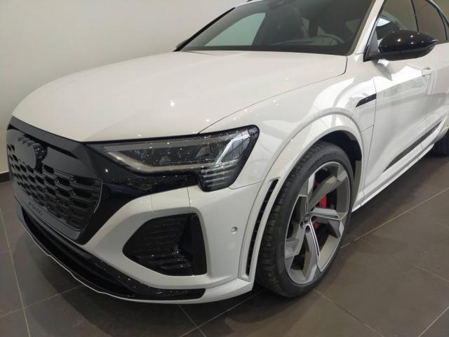 Audi E-Tron image 4