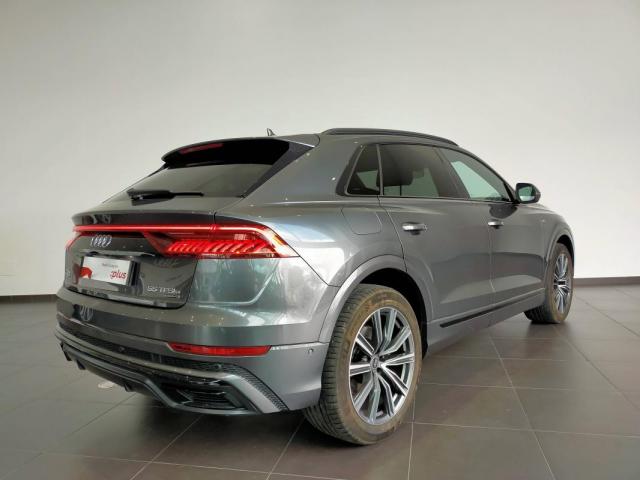 Audi Q8 image 4