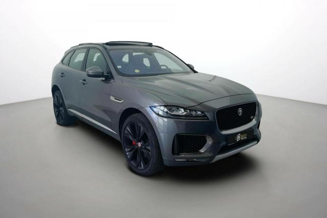 Jaguar F-Pace image 4