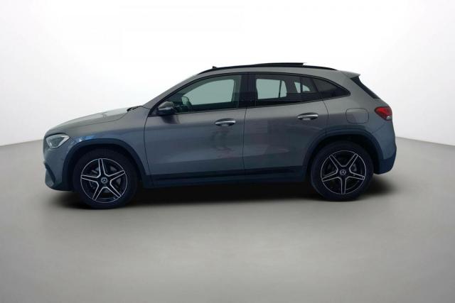 Mercedes Benz Gla image 9