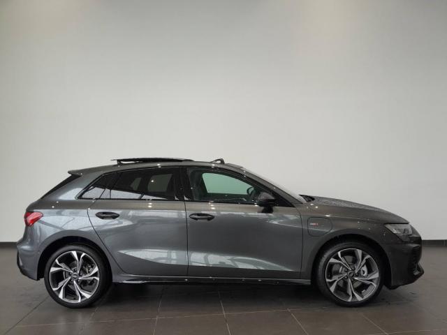 Audi A3 Sportback image 3