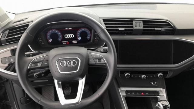 Audi Q3 image 3