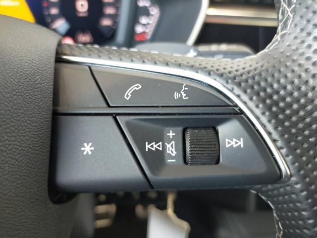 Audi Q3 image 4