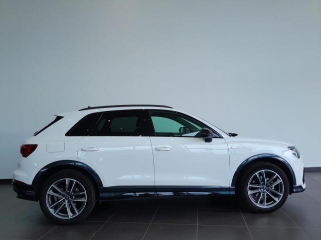 Audi Q3 image 9