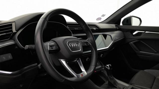 Audi Q3 image 4