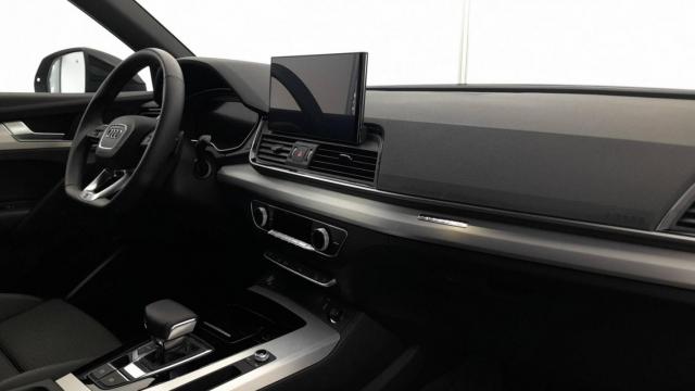 Audi Q5 Sportback image 9