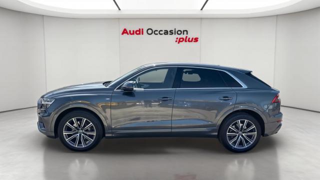 Audi Q8 image 1