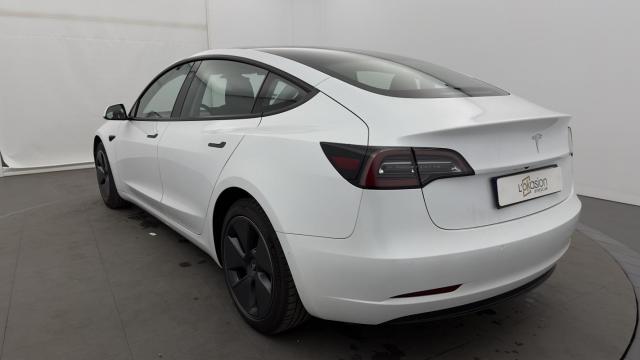 Tesla Model 3 image 4