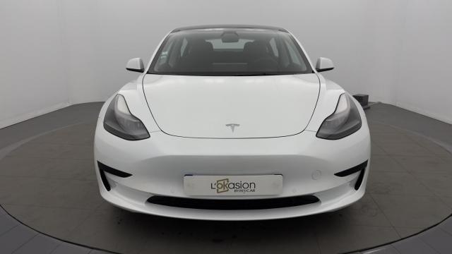 Tesla Model 3 image 9