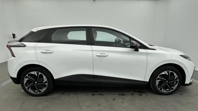 Toyota C-Hr image 5