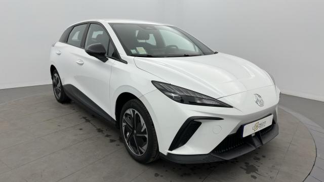 Toyota C-Hr image 1