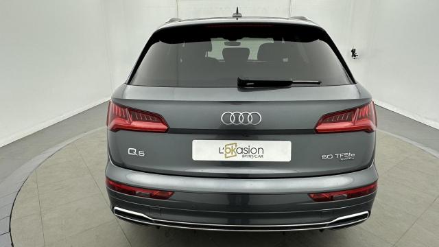 Audi Q5 image 8