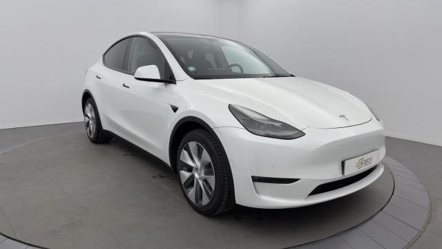 Tesla Model Y image 2