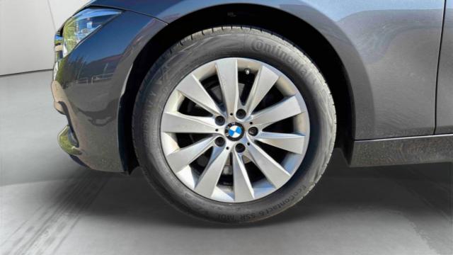 Bmw Série 3 image 8