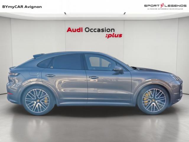 Porsche Cayenne Coupé image 9