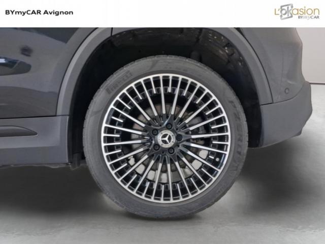 Mercedes Benz Eqa image 6