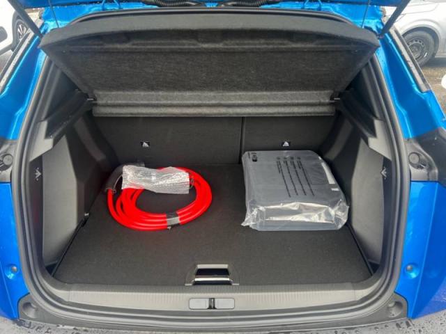 Peugeot 2008 image 6