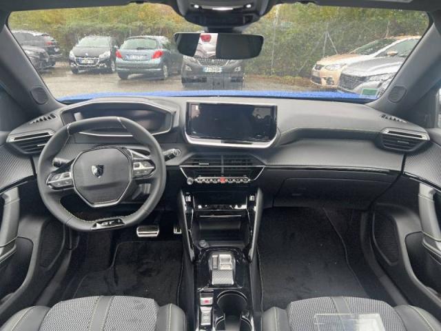 Peugeot 2008 image 9
