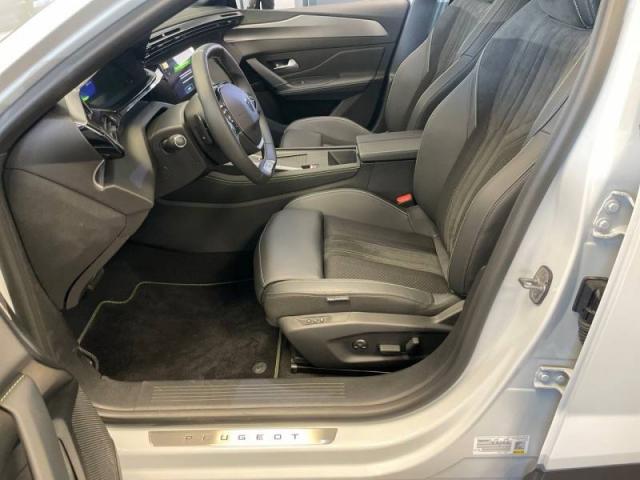 Peugeot 408 image 2