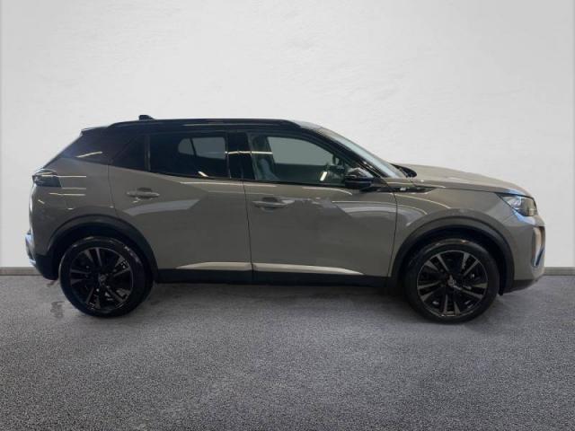 Peugeot 2008 image 9