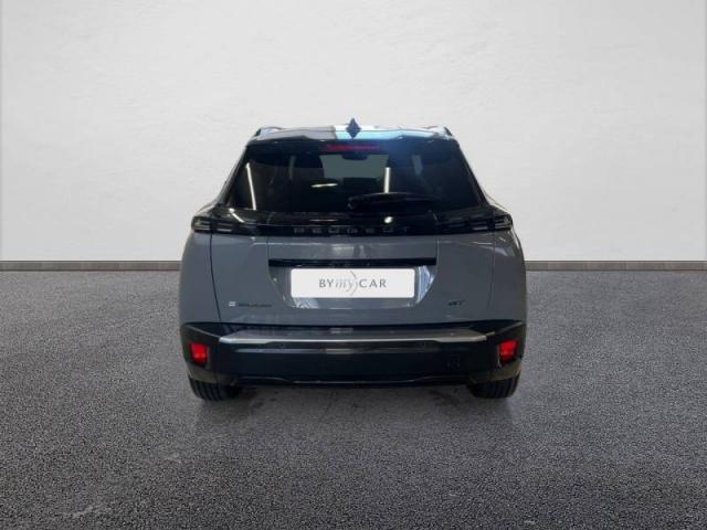 Peugeot 2008 image 3