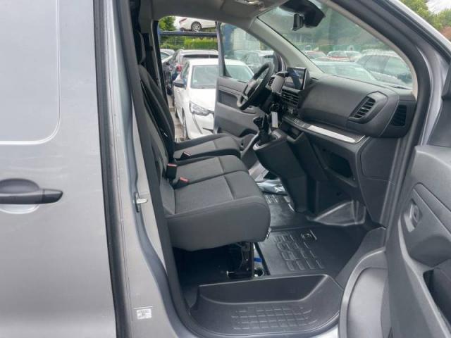 Peugeot Expert image 1