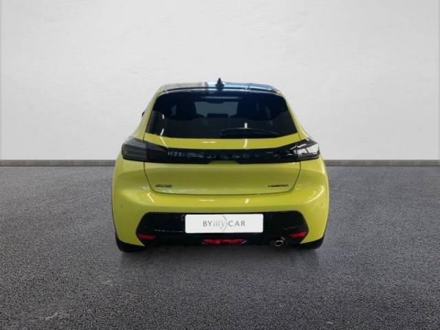 Peugeot 208 image 8