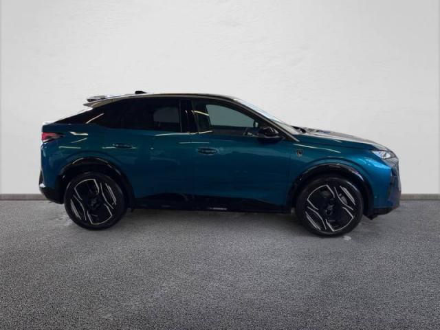 Peugeot 3008 image 3
