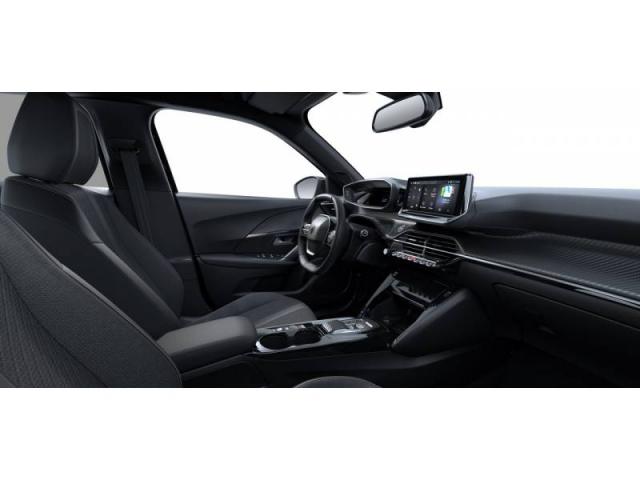 Peugeot 2008 image 1