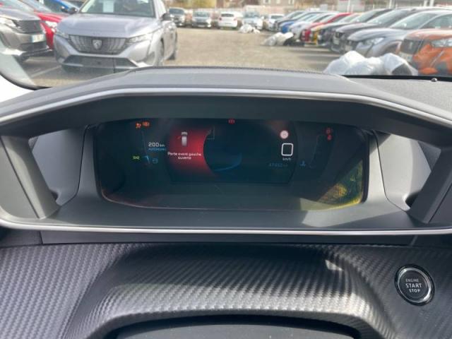 Peugeot 208 image 5