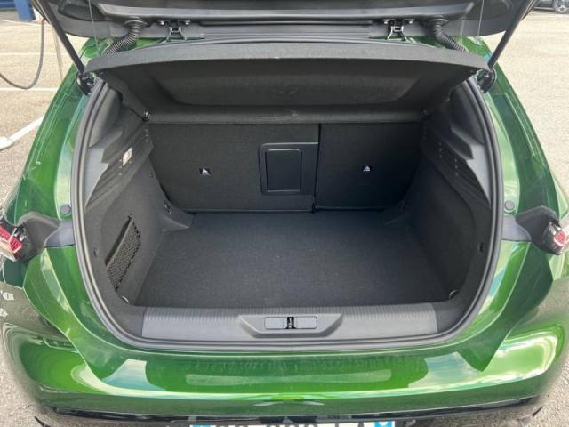 Peugeot 308 image 9