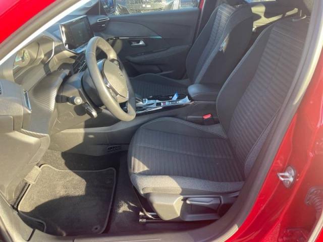 Peugeot 208 image 4
