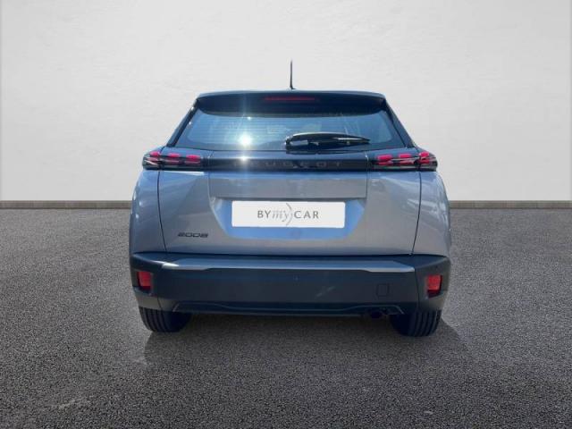 Peugeot 2008 image 1