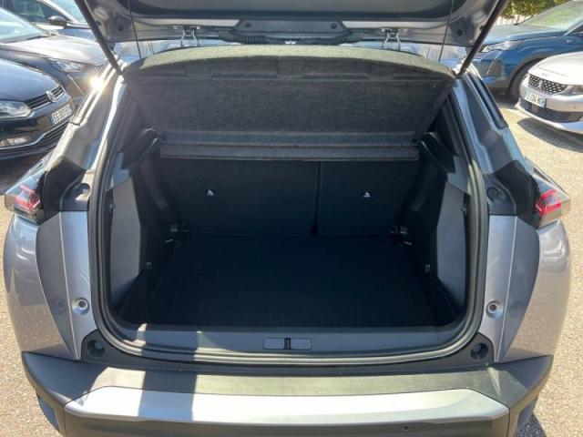 Peugeot 2008 image 3