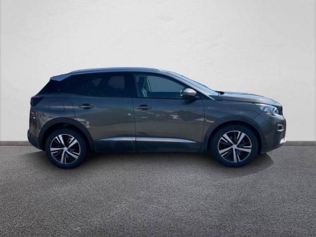 Peugeot 3008 image 1