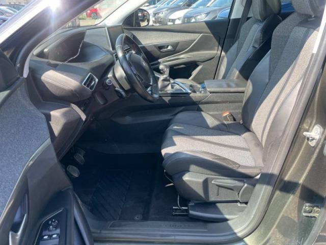 Peugeot 3008 image 8