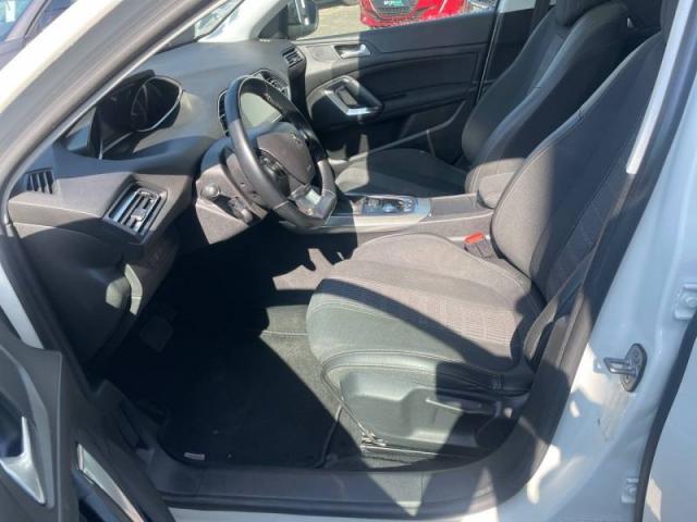 Peugeot 308 image 3