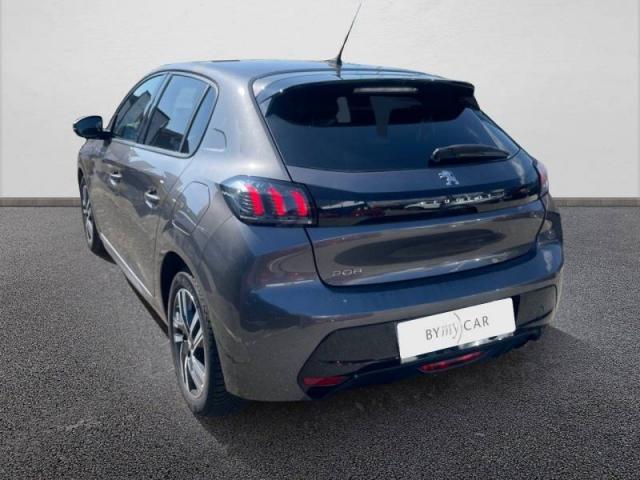 Peugeot 208 image 9