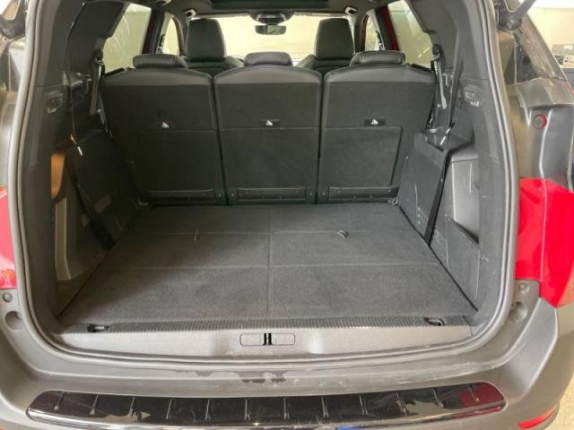 Peugeot 5008 image 7