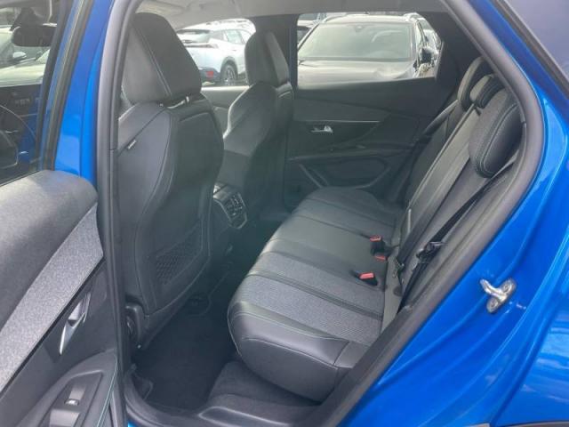 Peugeot 3008 image 2