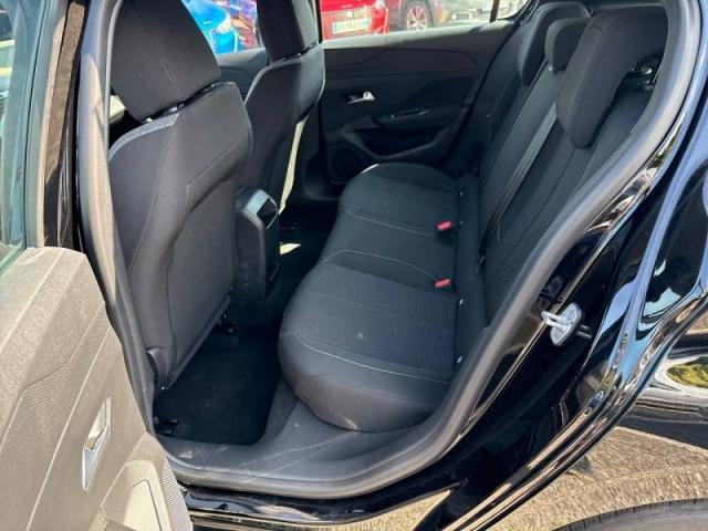 Peugeot 308 image 1
