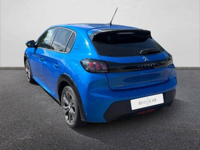 Peugeot 208 image 7