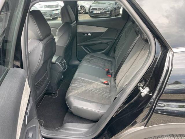 Peugeot 3008 image 2