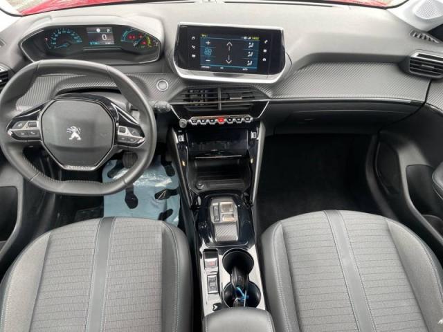 Peugeot 208 image 3