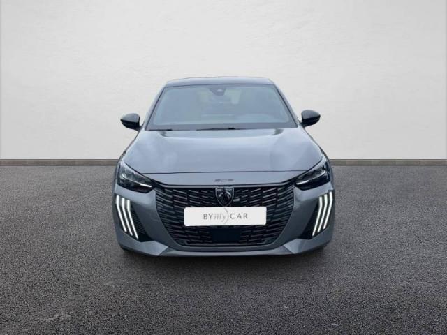 Peugeot 208 image 6